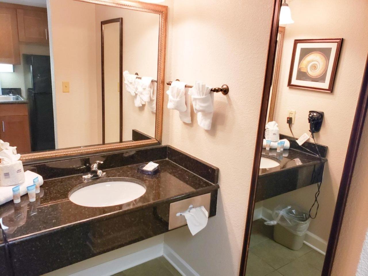 Holiday Pavilion 405 Myrtle Beach Room photo